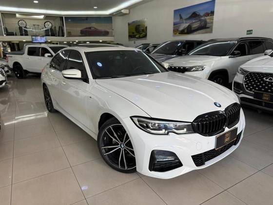 BMW 320i 2.0 16V TURBO FLEX M SPORT AUTOMÁTICO BMW 320i 2.0 16V TURBO FLEX M SPORT AUTOMÁTICO